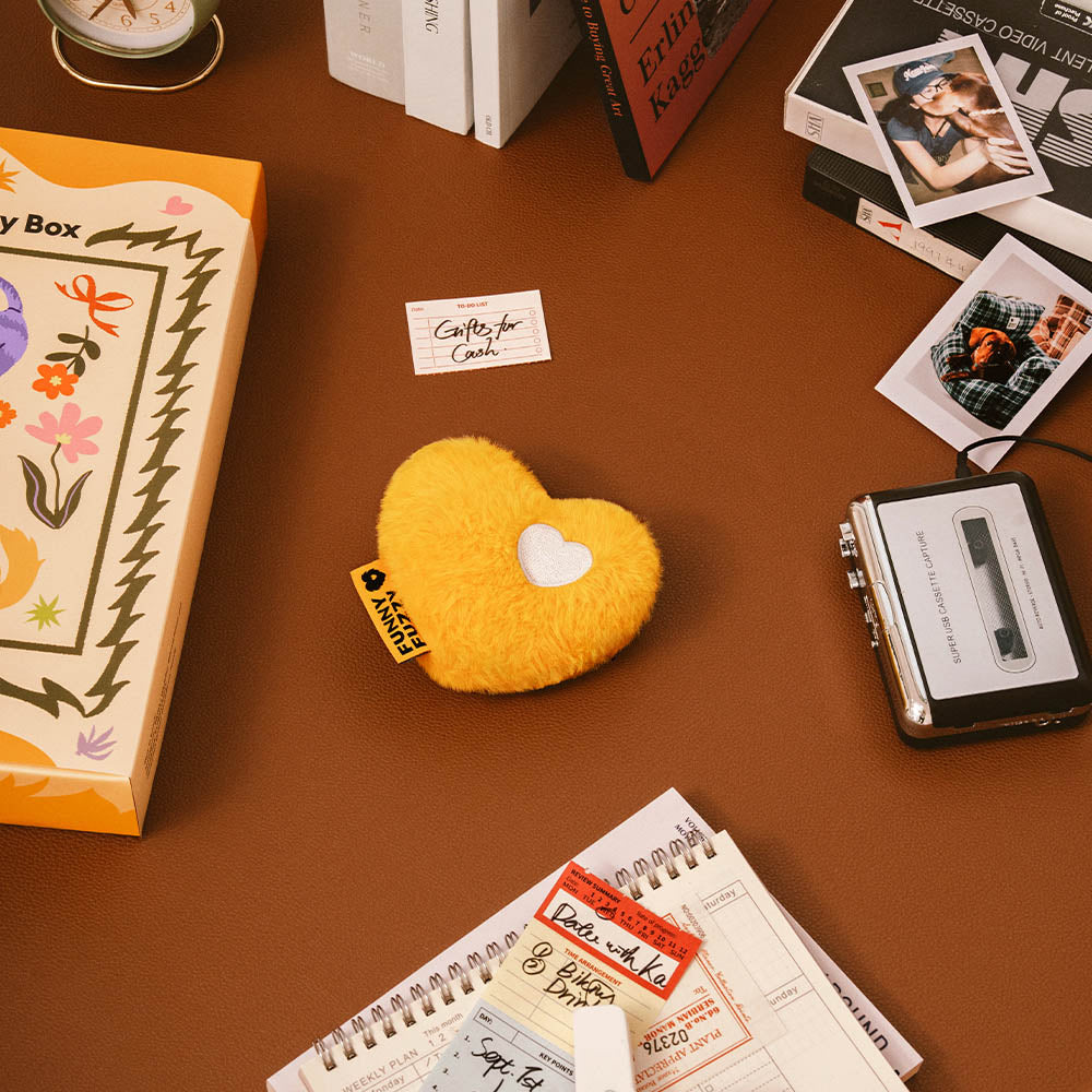 FUNNYFUZZY Plush Squeaky Dog Toy