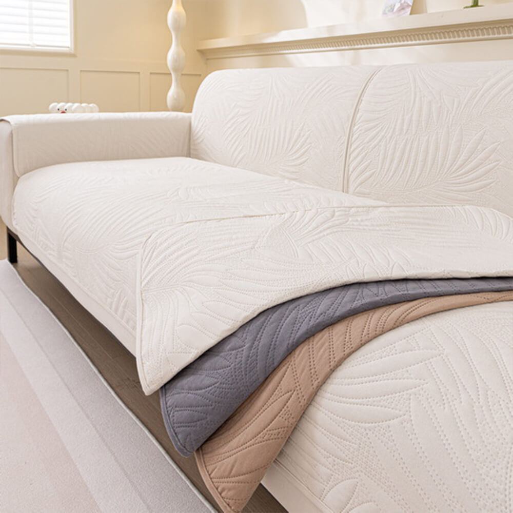 Large Leaf Pattern Water-resistant Sofa Protector Non-Slip Couch Cover