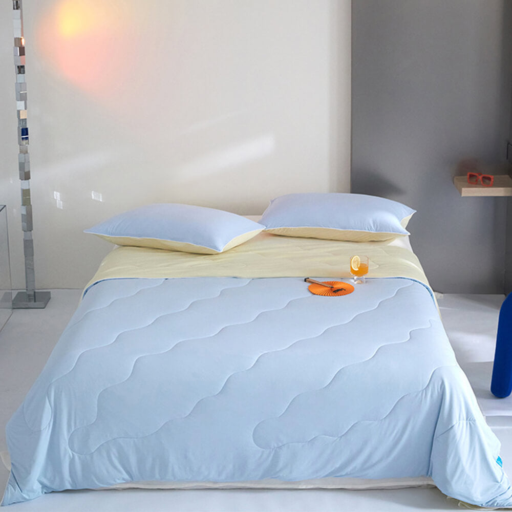 Lightweight Wavy Pattern Summer Cooling Blanket